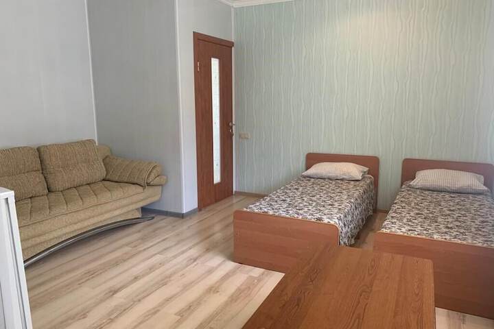 Room 4 of 26