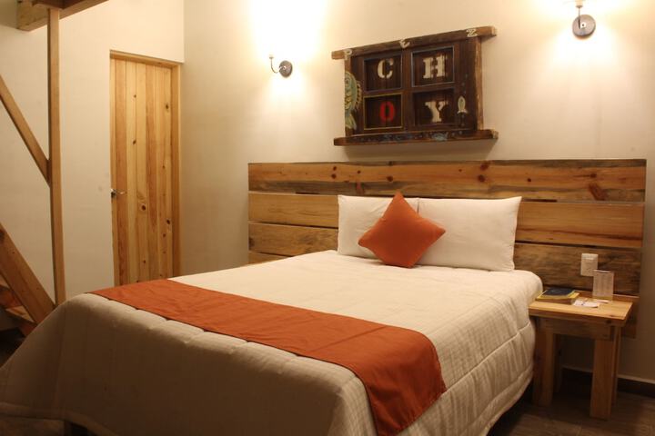 Room 13 of 34