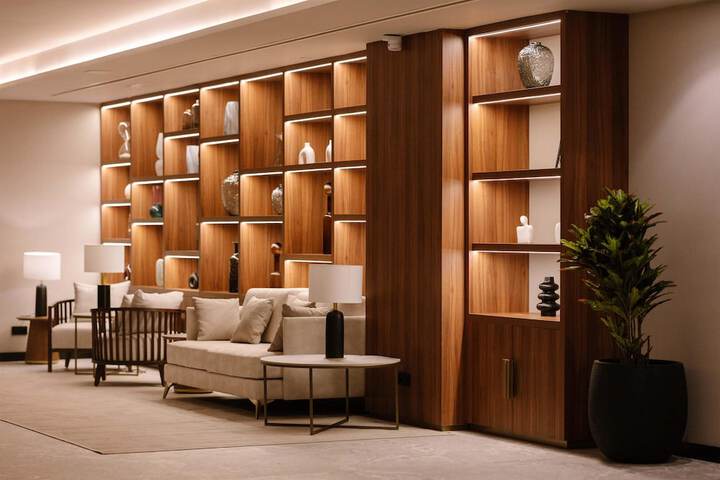 Guest Lobby