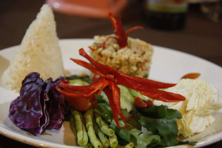Dining 59 of 70