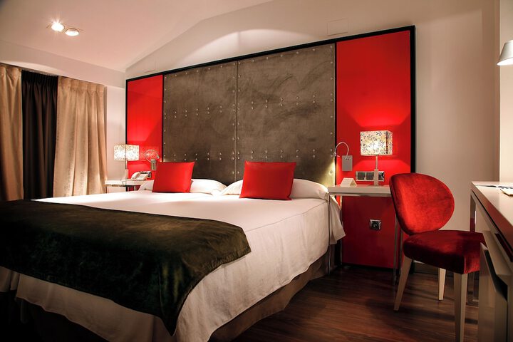 Room 11 of 55