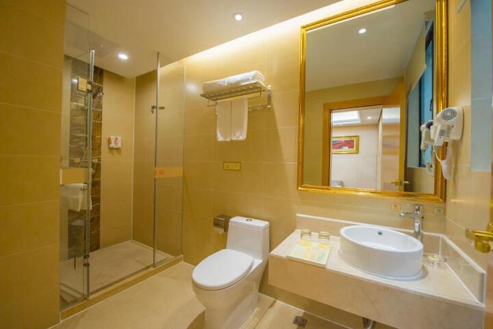 General 16 of 50