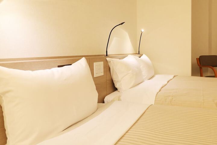 Room 54 of 112