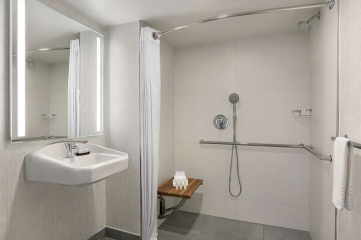 Bathroom shower