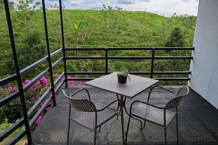 Terrace/Patio 7 of 14
