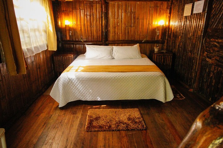 Room 37 of 78