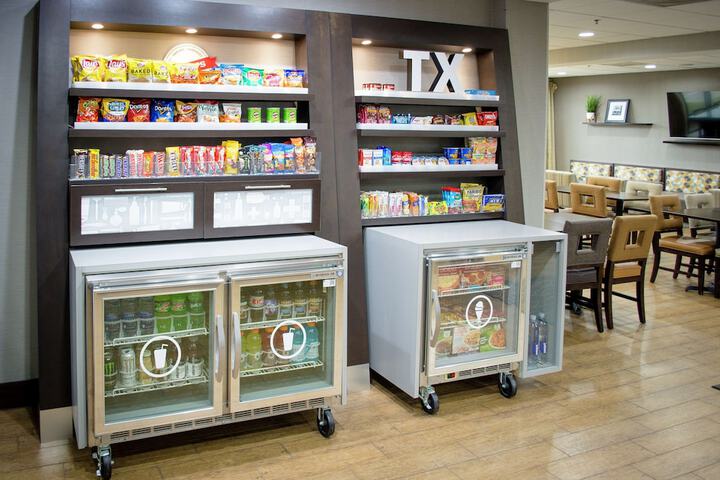 Snack bar