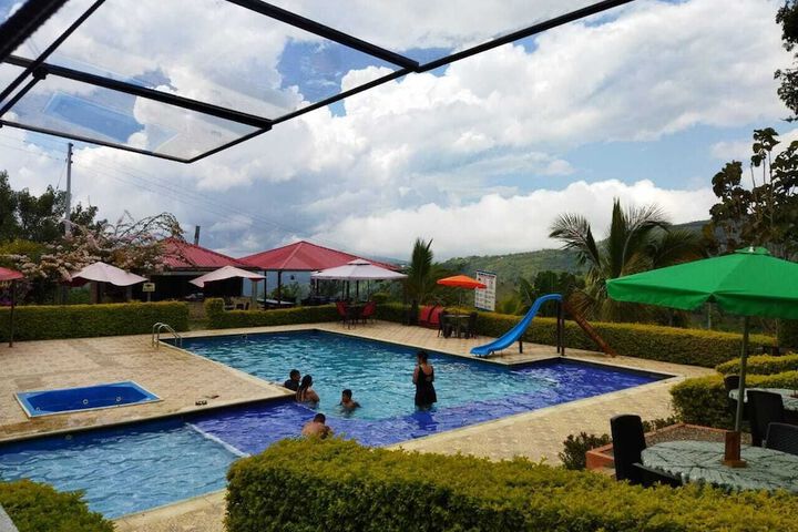 Pool 17 of 22