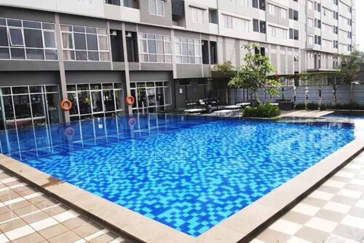 Pool 37 of 61