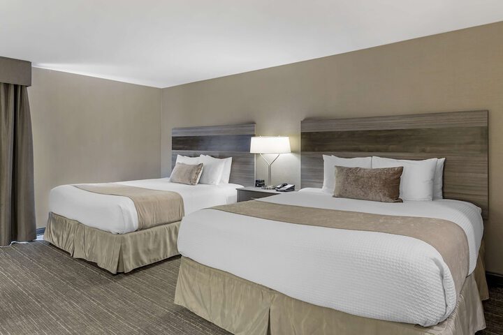 Room 10 of 44
