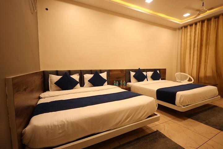 Room 7 of 23