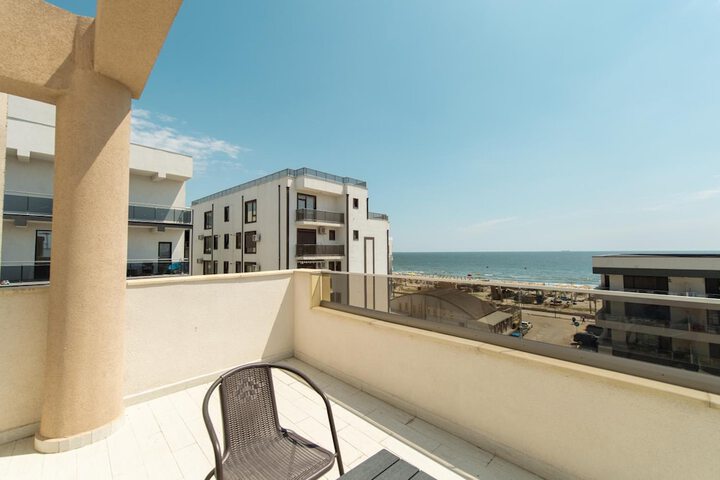 Terrace/Patio 40 of 66