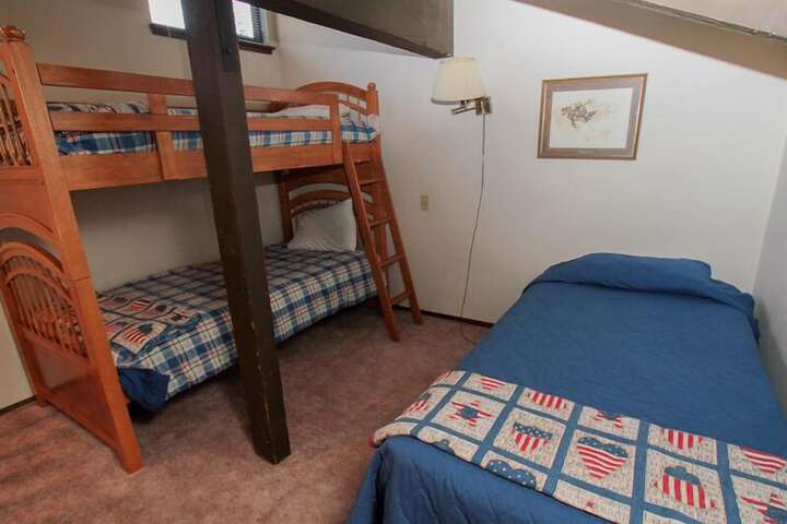 Room 7 of 35
