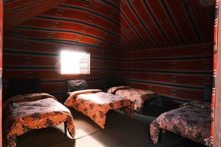 Room 4 of 35