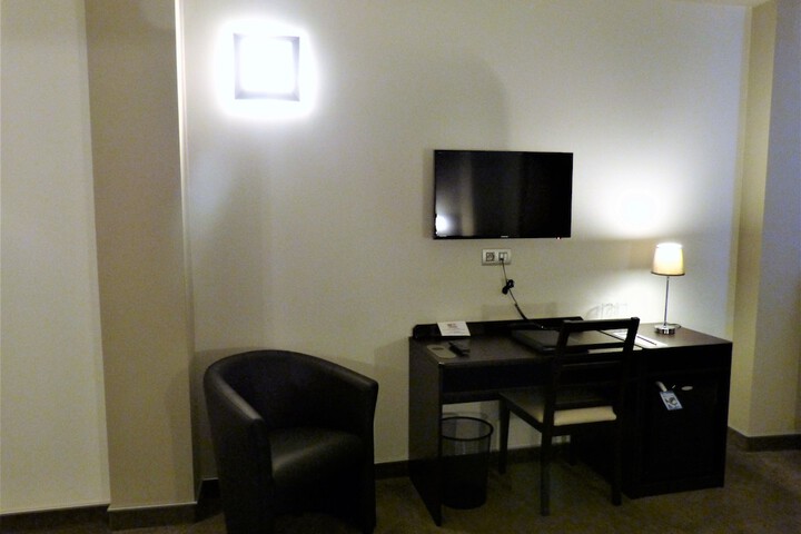 Room 25 of 55