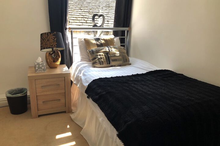Room 4 of 29