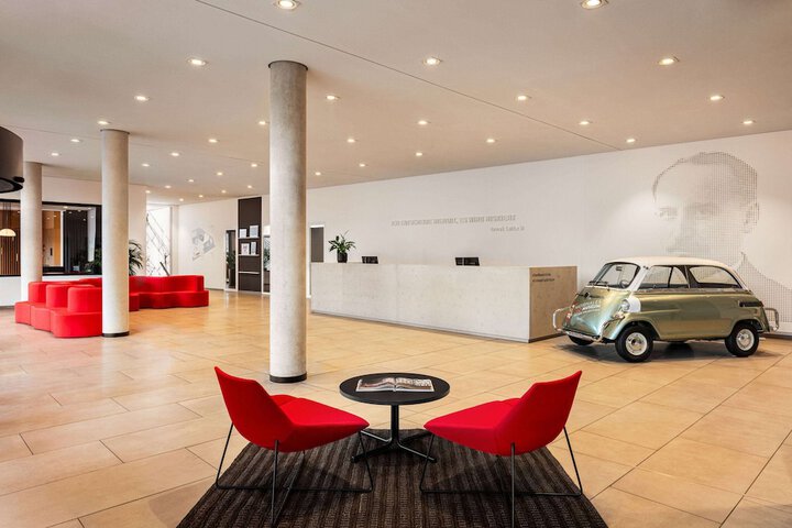 Lobby Photo