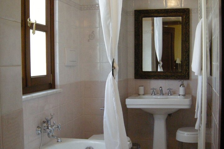 Bath Interior
