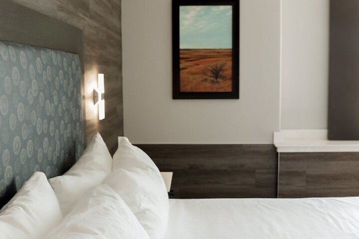 Room 15 of 175
