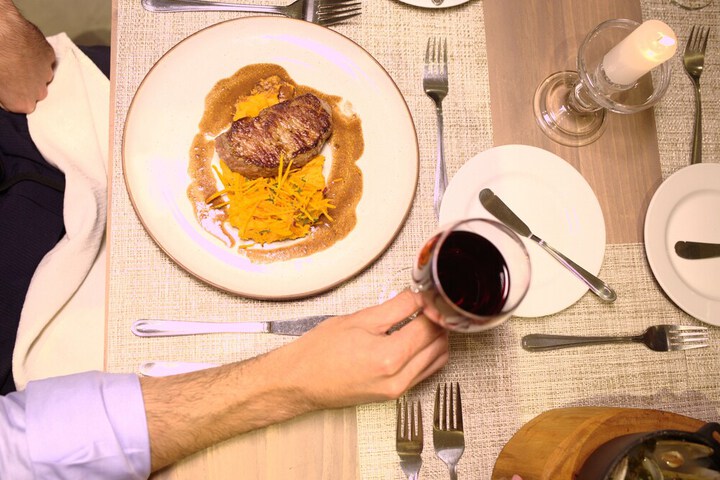 Dining Photos
