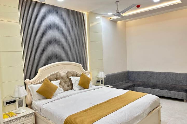 Room 20 of 26