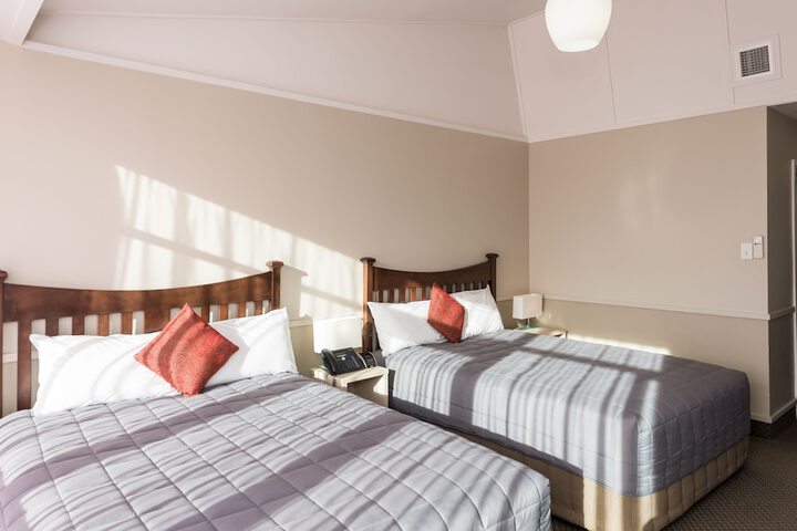 Room 15 of 52