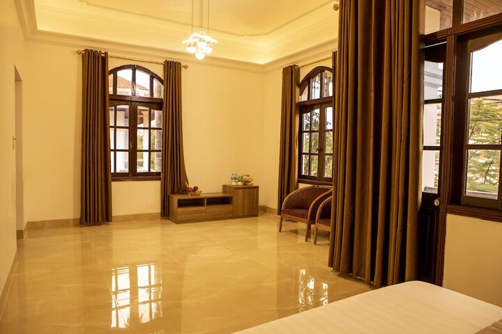 Hotel Interior 25 of 35