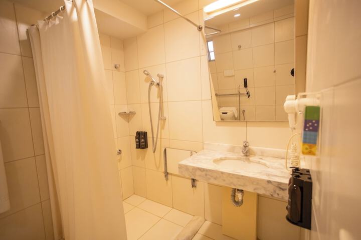 Bath Amenities