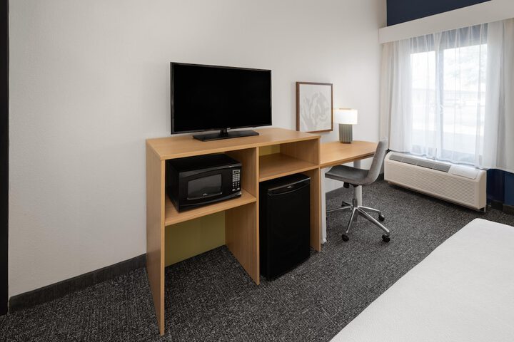 Room 36 of 63