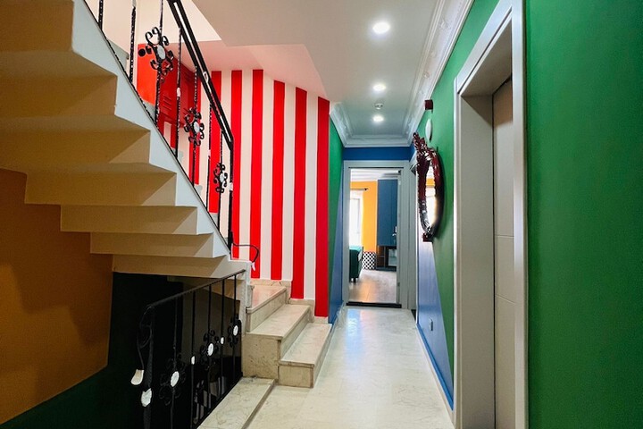 Room 56 of 65