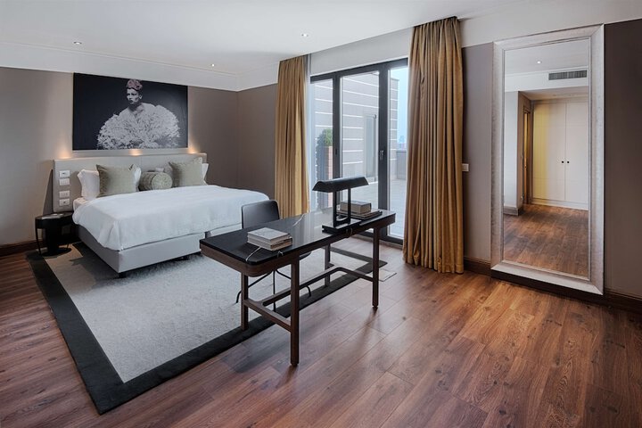 Room 29 of 131