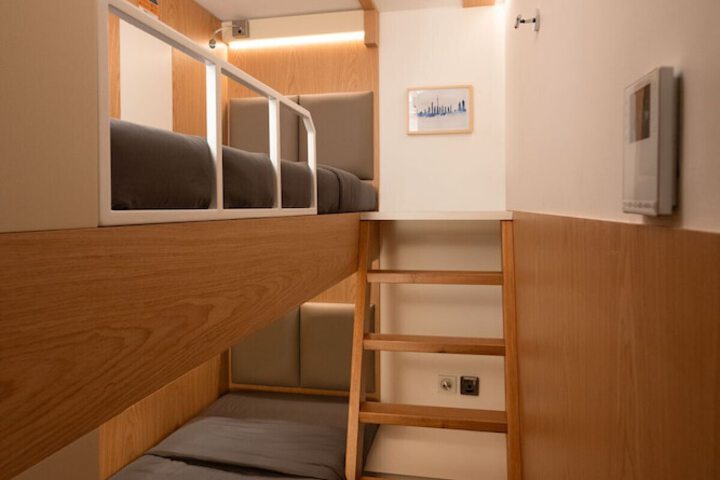 Room 14 of 51