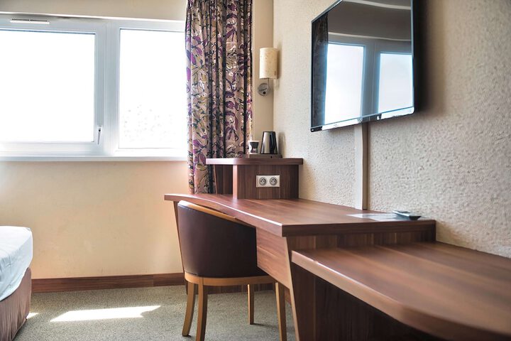 Room 29 of 176