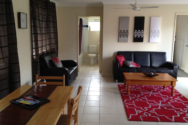 Room 25 of 43