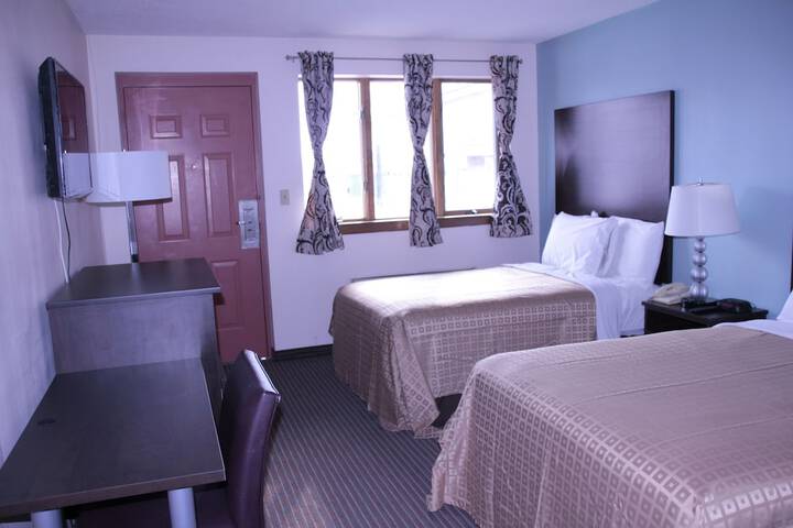 Room 7 of 33