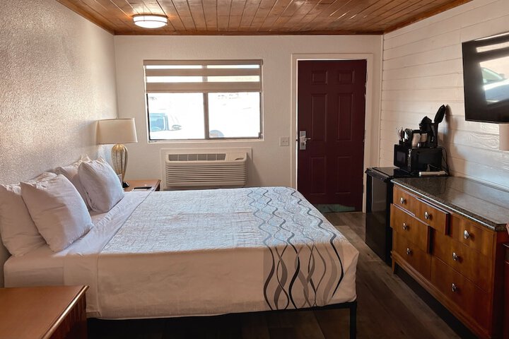 Room 15 of 47