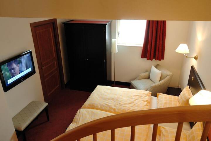 Room 15 of 47