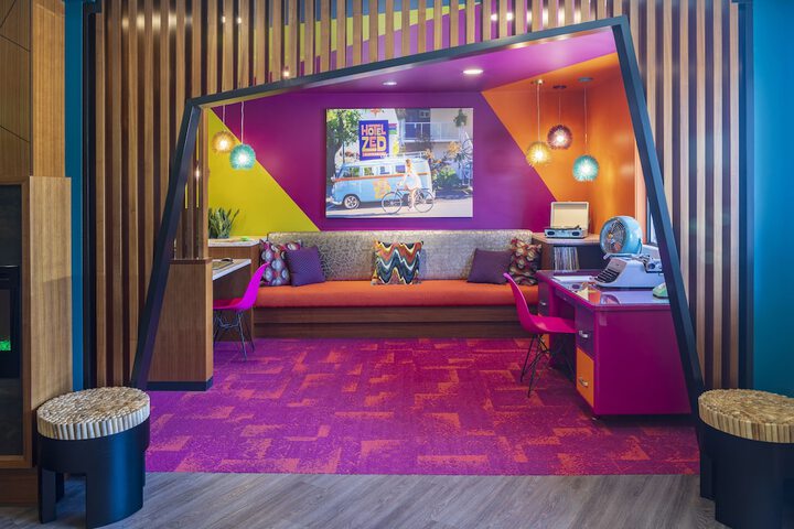 Business Center 49 of 60