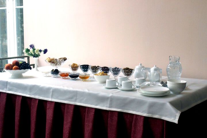 Dining 20 of 36
