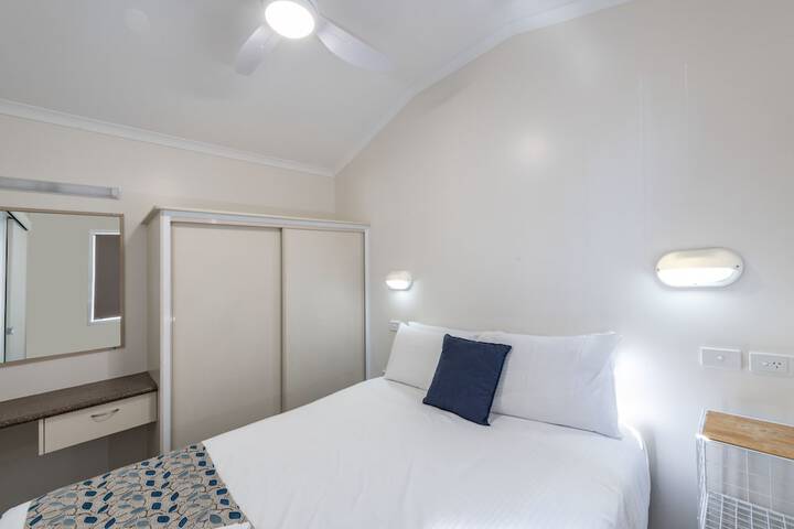Room 13 of 52