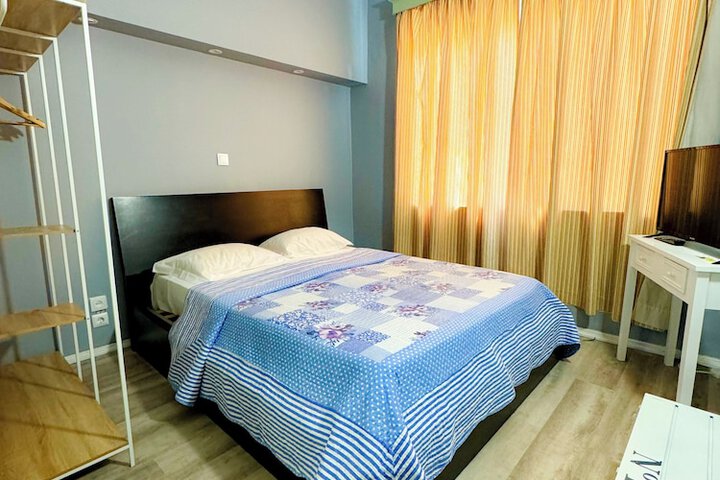 Room 5 of 35
