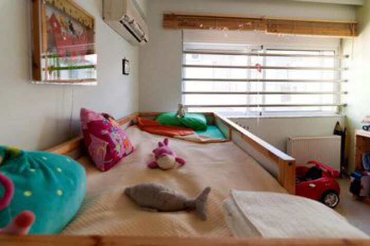 Room 7 of 25