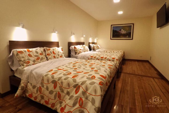 Room 32 of 101