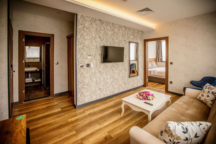 Room 35 of 58