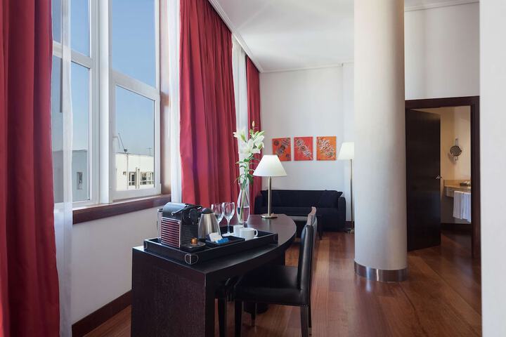 Room 15 of 55