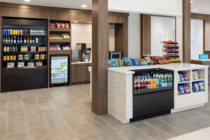 Snack bar
