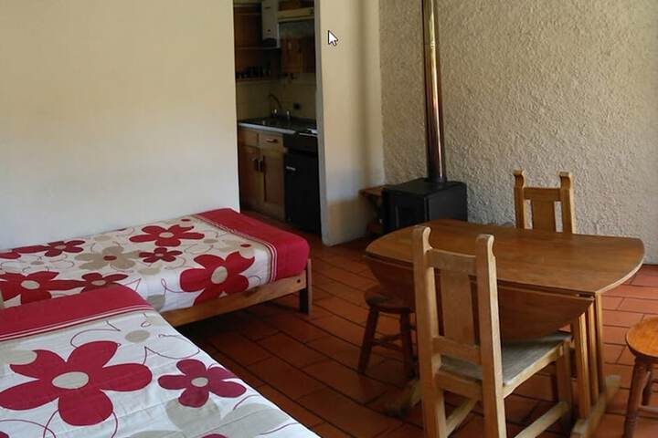Room 4 of 40