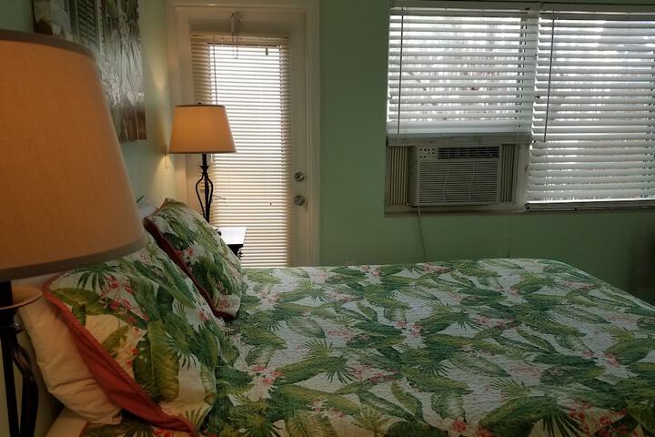 Room 19 of 218