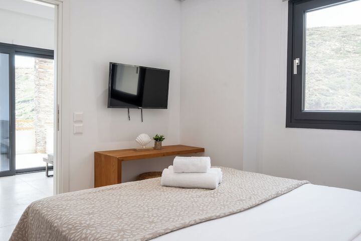 Room 19 of 33