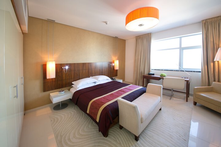 Room 10 of 129